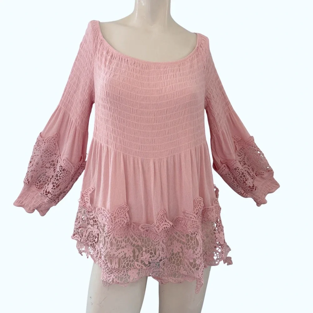 LIV LOS Angeles Pink Smocked Peasant Boho Crochet Lace Top Plus Size 2X Coquette